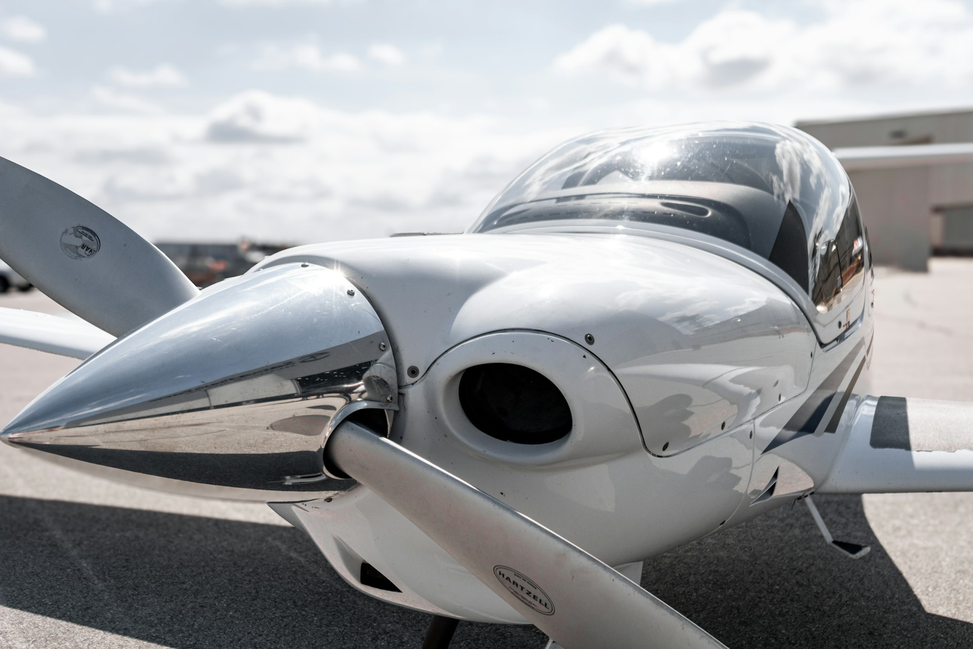 Hydrogen-Powered Aviation and Cars: The Roadmap to a Clean Mobility Future