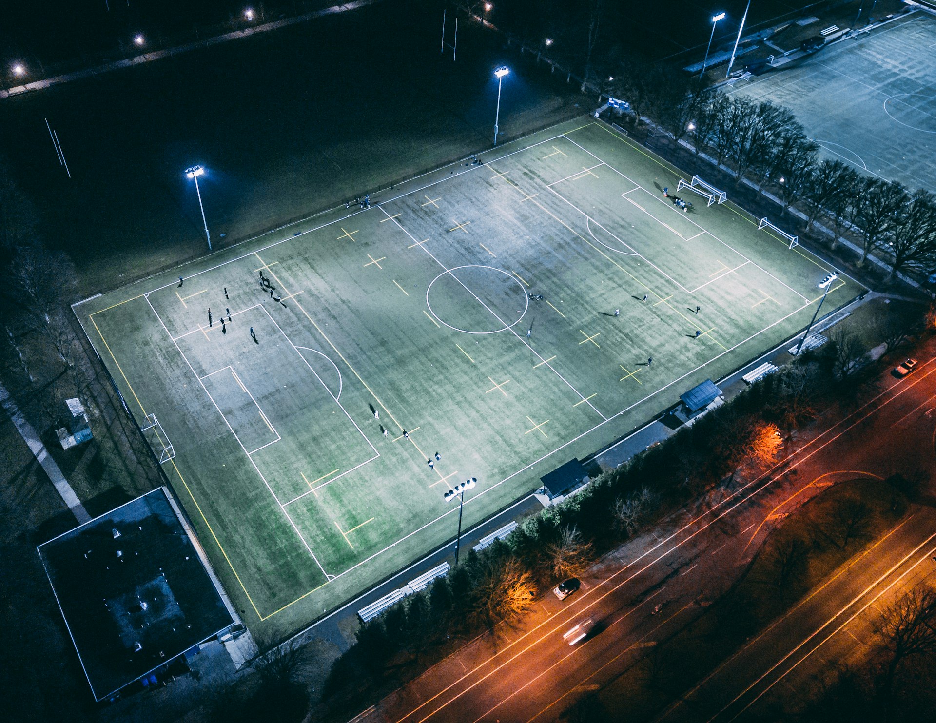 The Future of Hybrid Sports Leagues: Innovation, Engagement, and Opportunity