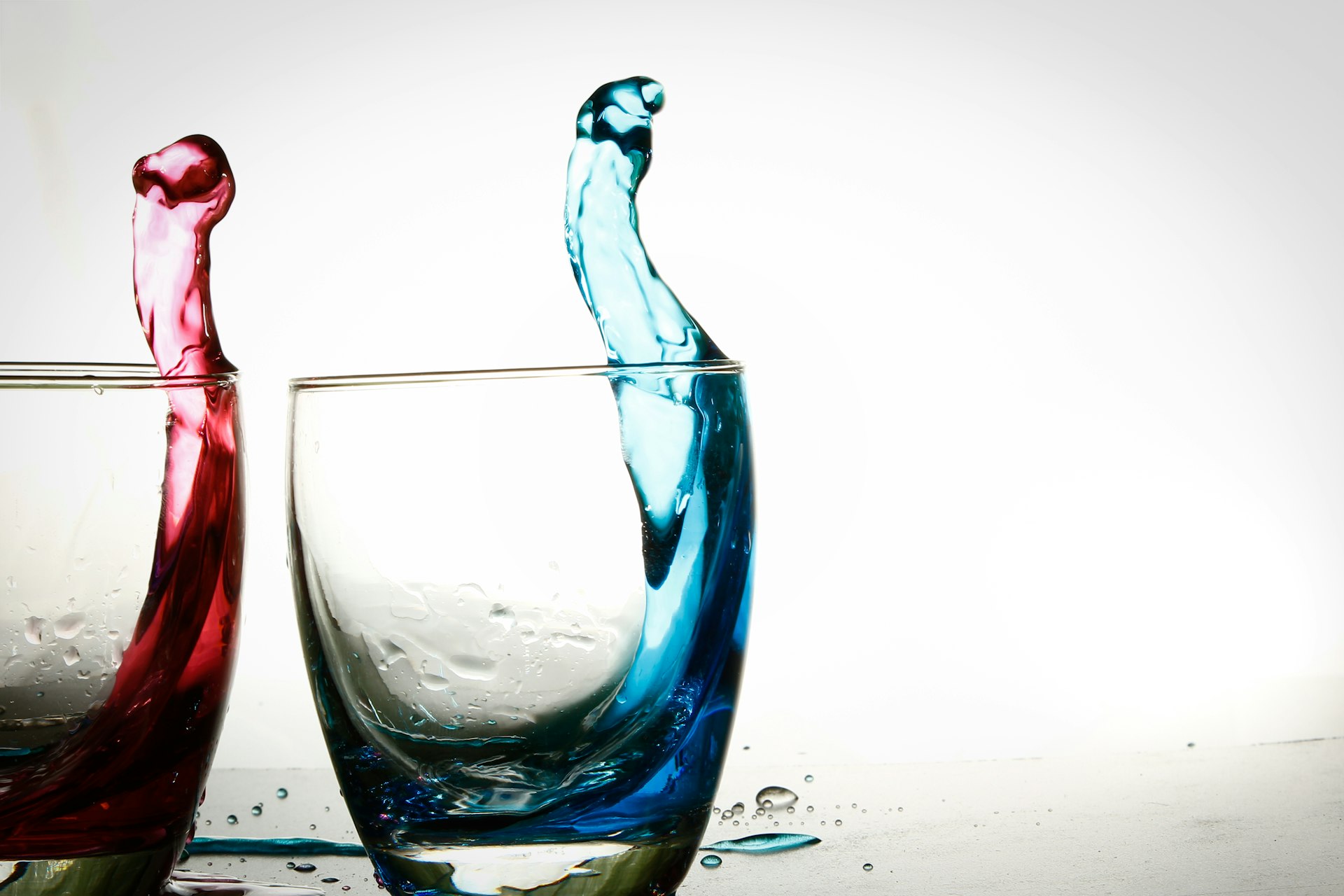 How Proper Hydration Fuels Optimal Cognitive Performance: Science, Strategies, and Solutions