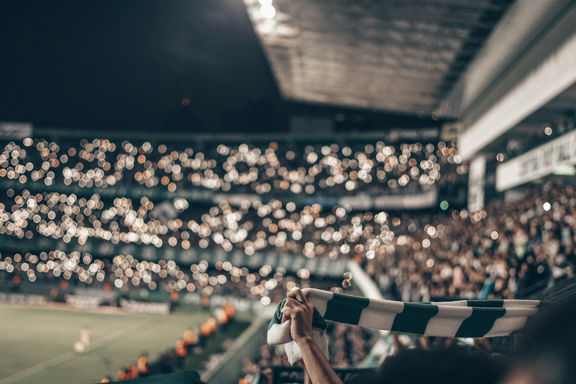 Esports and Traditional Sports: Viewership Disruption, Opportunities, and the New Audience Landscape