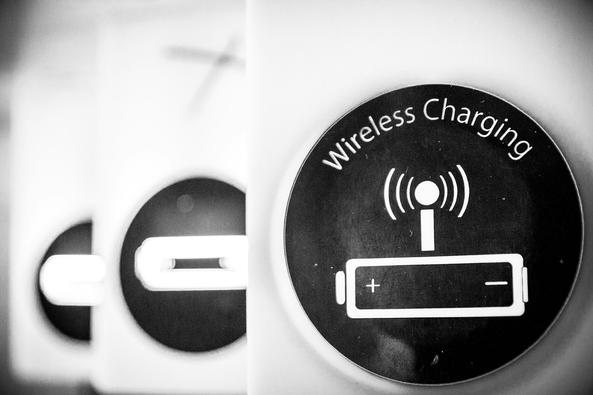 The Road Ahead: How Wireless Charging Is Shaping the Future of Electric Vehicles