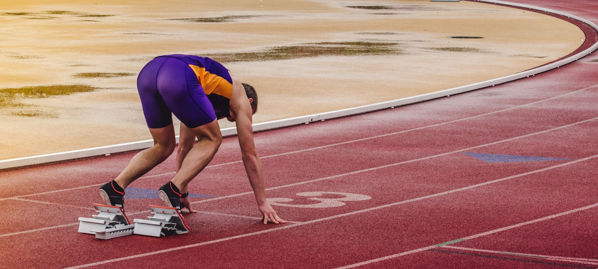Navigating Athlete Recovery: How Wearable Tech Shapes Post-Training Regimens